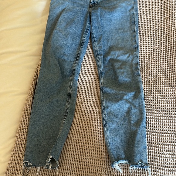 Agolde straight leg jeans! - Picture 3 of 7